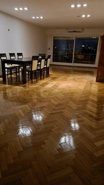 Foto de Excelente semipiso de 4 ambientes y dependencia cochera doble y baulera, imagen 4