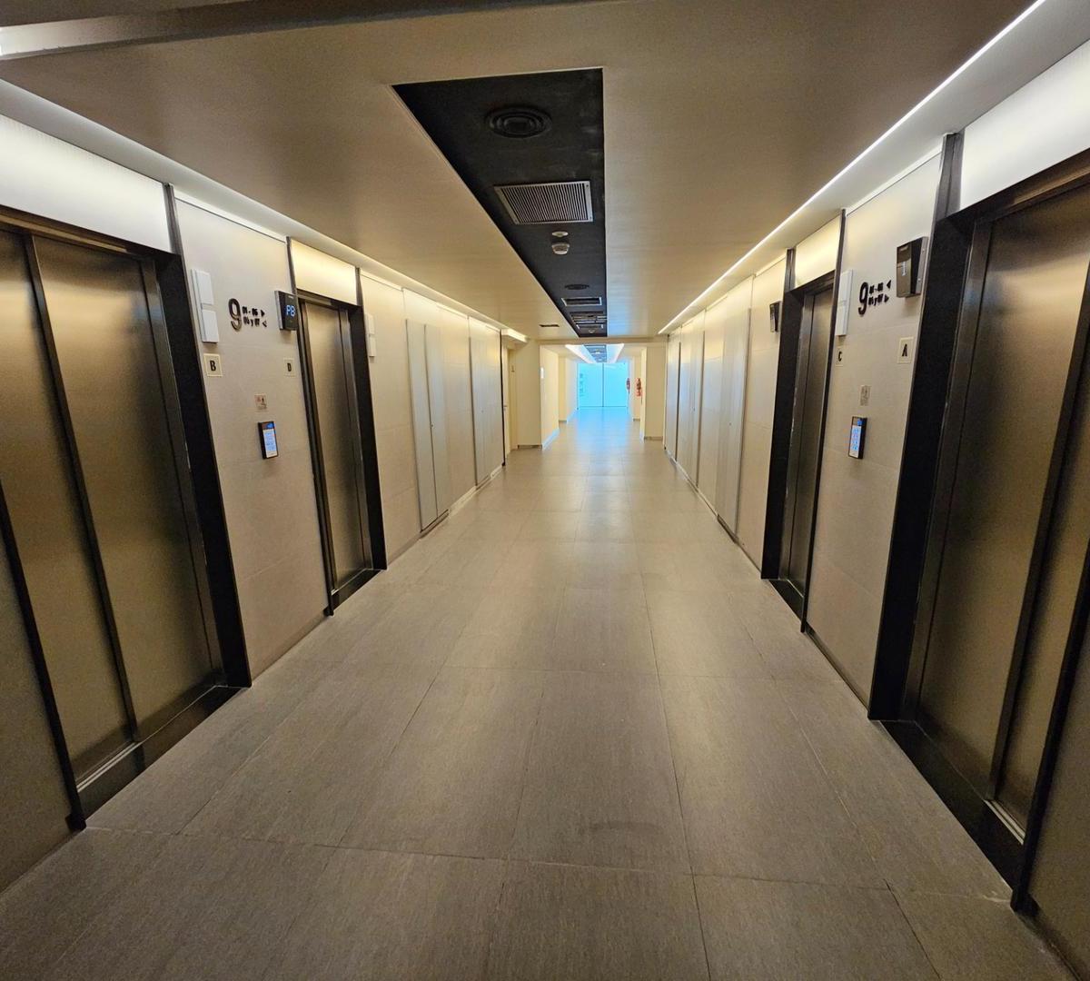 Foto de LEX TOWER - Oficinas comerciales, imagen 5
