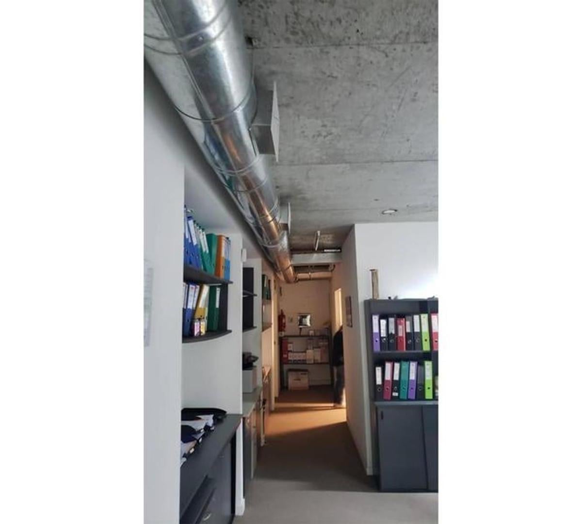Venta con RENTA - Oficinas - Edificio Corporativo