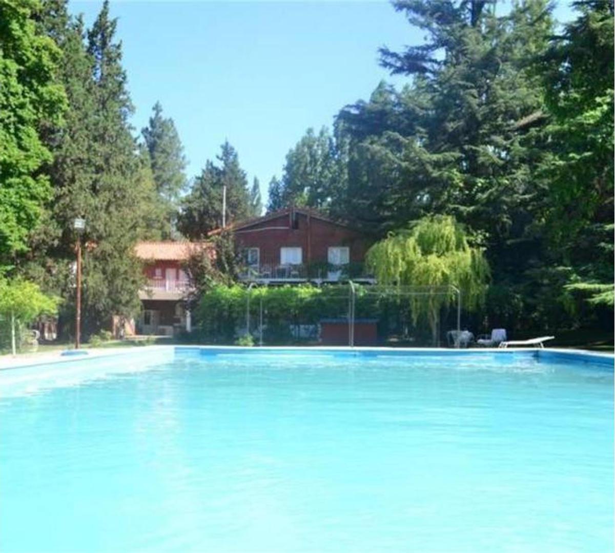 Venta - Excelente Hotel en Muy Buena Ubicación - Chacras de Co 3