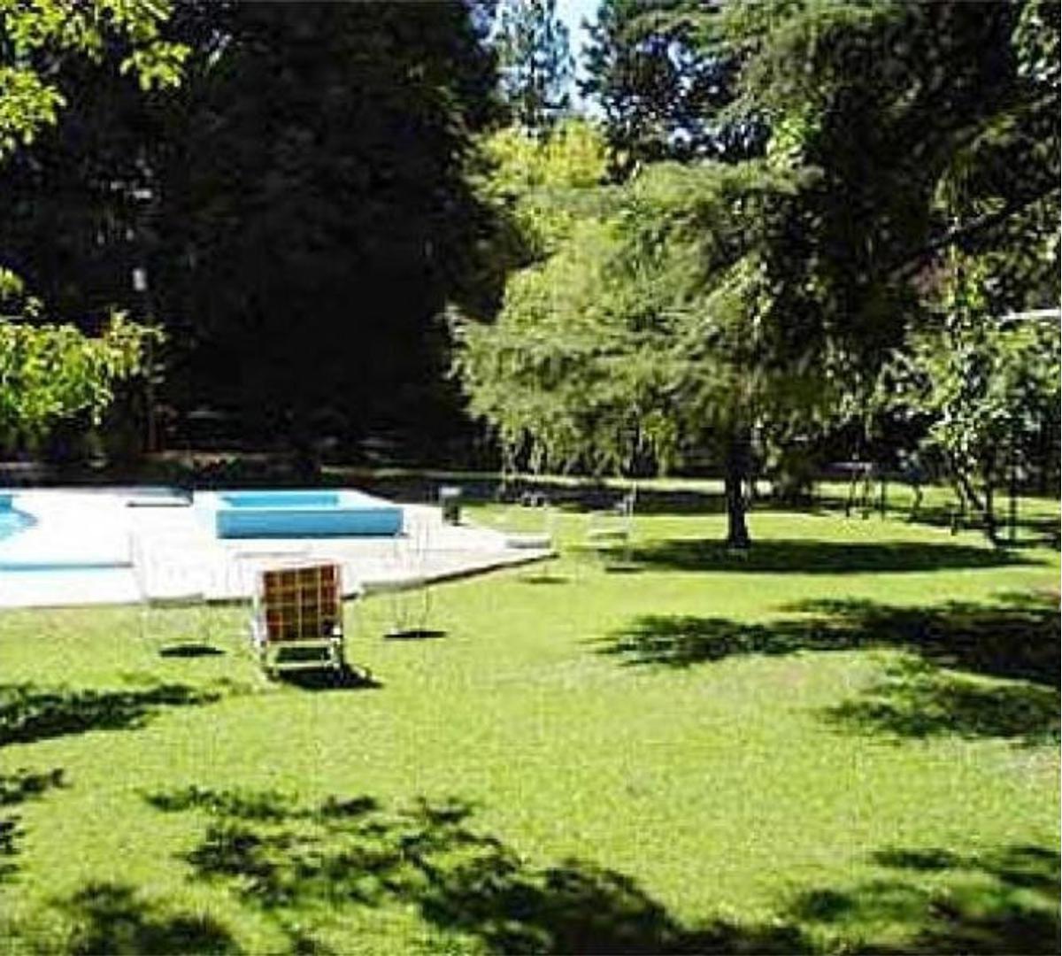Venta - Espectacular Gran Casa en Muy Buena Ubicación - Chacra 4
