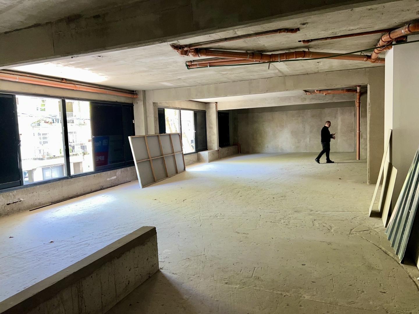 Foto de Venta Local Comercial - Villa Urquiza, imagen 1