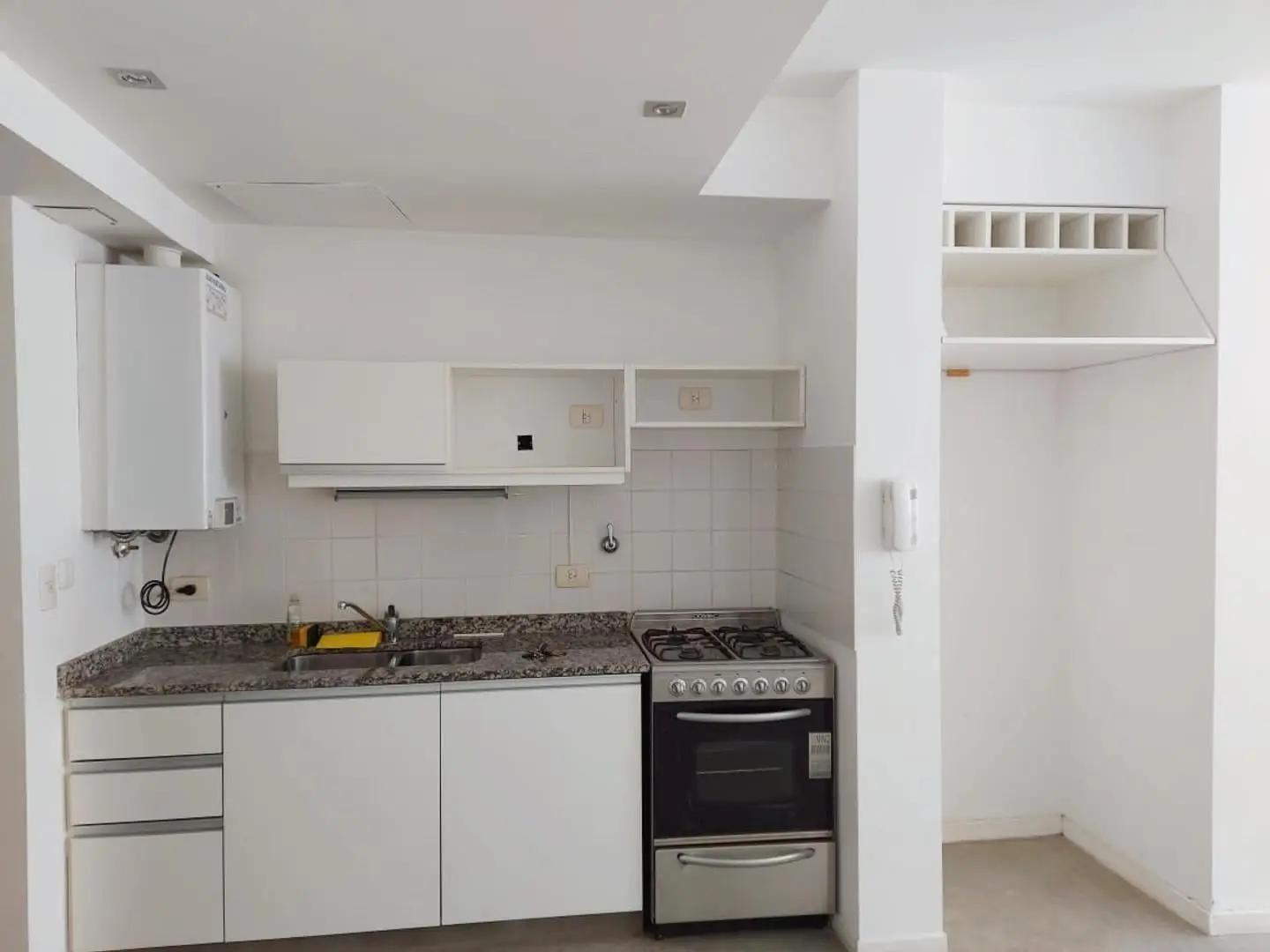 Monoambiente súper soleado divisible con amenities Núñez! 5