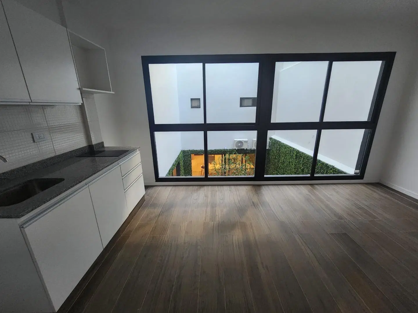 Alquiler oficina Monoambiente San Cristóbal full amenities 3