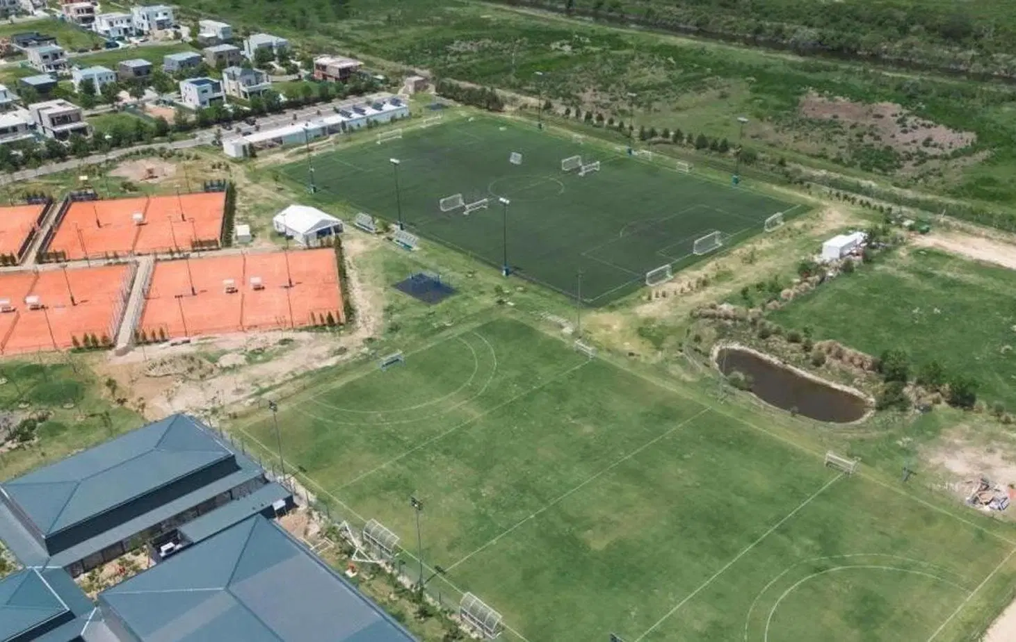 Increíble lote casi 983m2 al 4