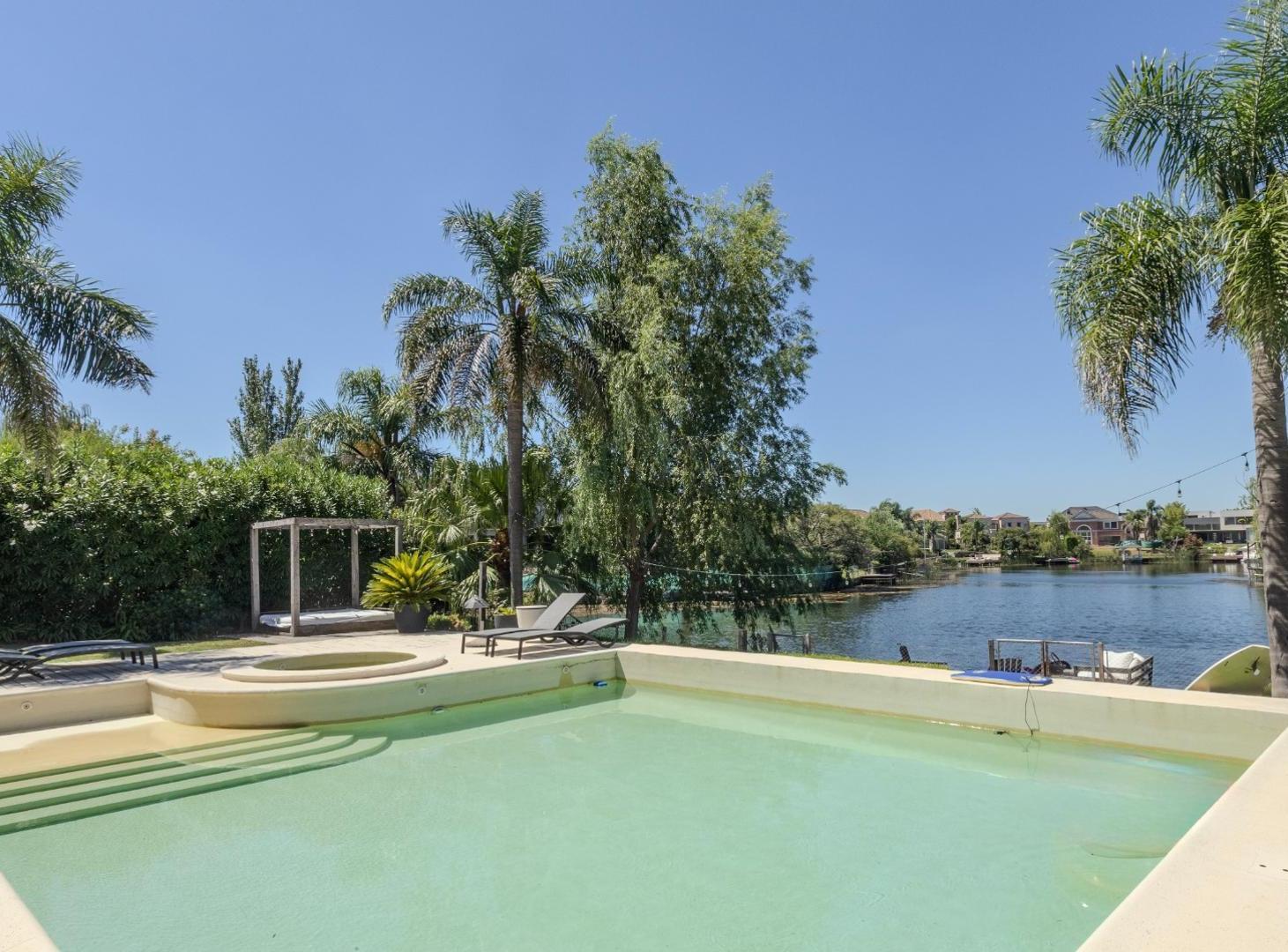 Foto de Alquiler Casa al Agua Barrio Los Castores Nordelta, imagen 2