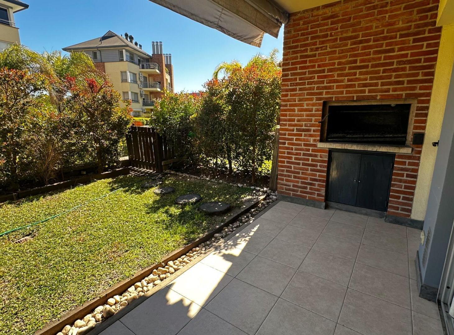 Foto de Impecable departamento de 2 ambientes con jardín y parrilla!, imagen 5