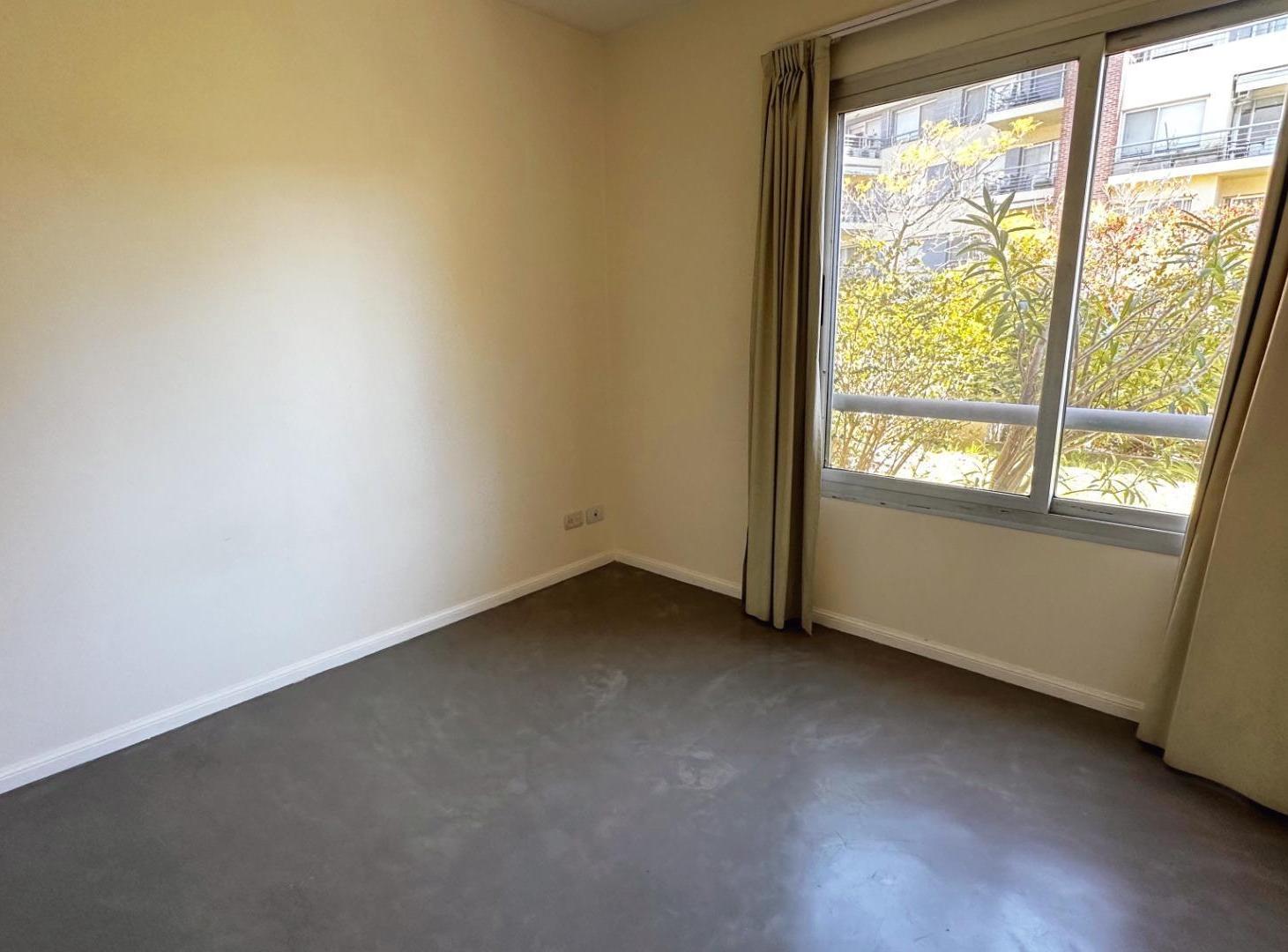 Foto de Impecable departamento de 2 ambientes con jardín y parrilla!, imagen 4