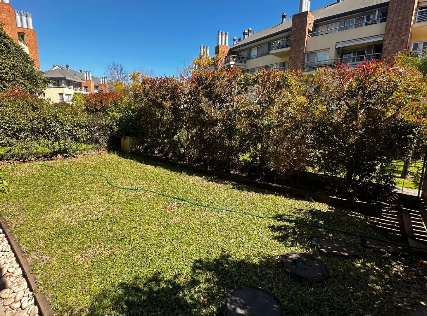 Foto de Impecable departamento de 2 ambientes con jardín y parrilla!, imagen 1