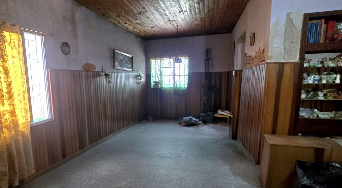 Venta de Casa de 4 Amb a Reciclar y Galpon (Juntos o Separados)