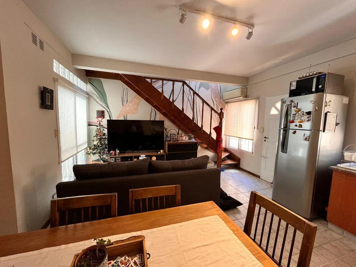 VENTA Lanus Oeste - PH de 3 amb en Dúplex - Apto Crédito