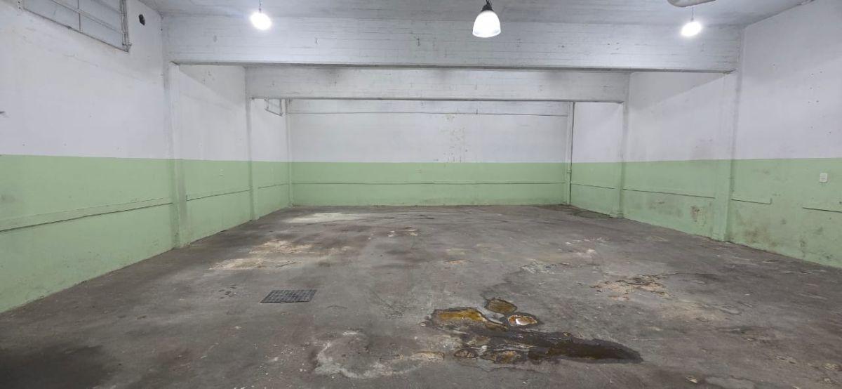 Foto de Venta Galpón/deposito y Departamento de 3 Amb. en Blok "OPORTUNIDAD", imagen 4
