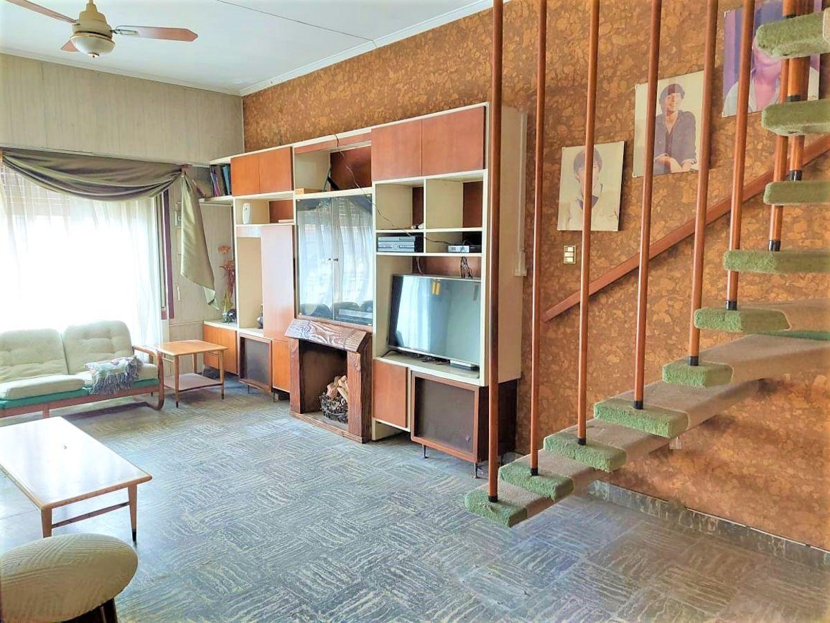 Foto de Casa con Parque - Quincho y Garaje - 5 Ambientes - OPORTUNIDAD, imagen 1