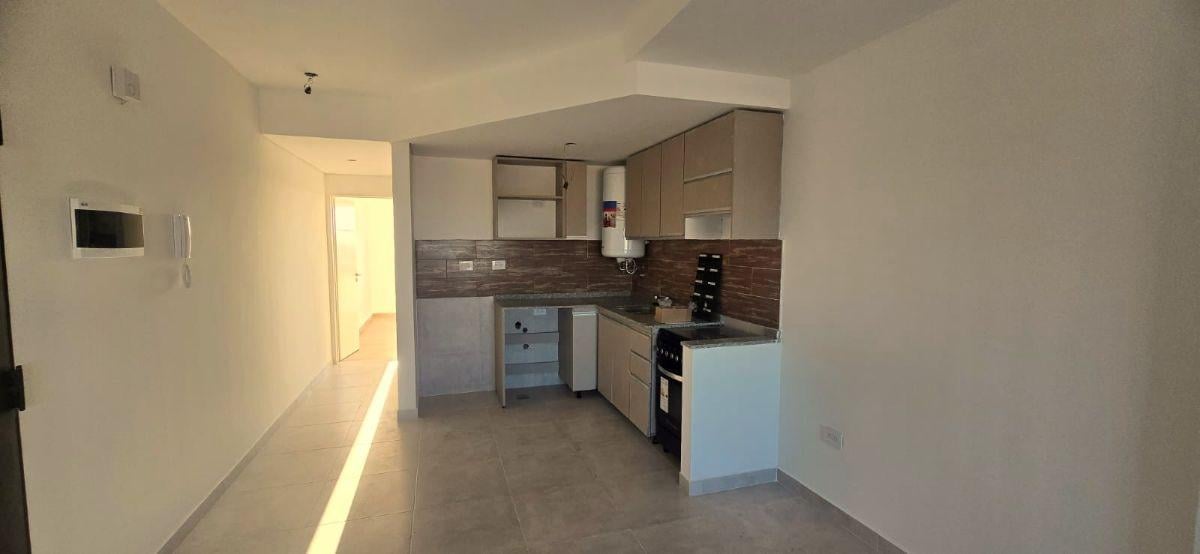 Foto de A ESTRENAR Departamento de 2 Ambientes Excelente Ubicación, imagen 3