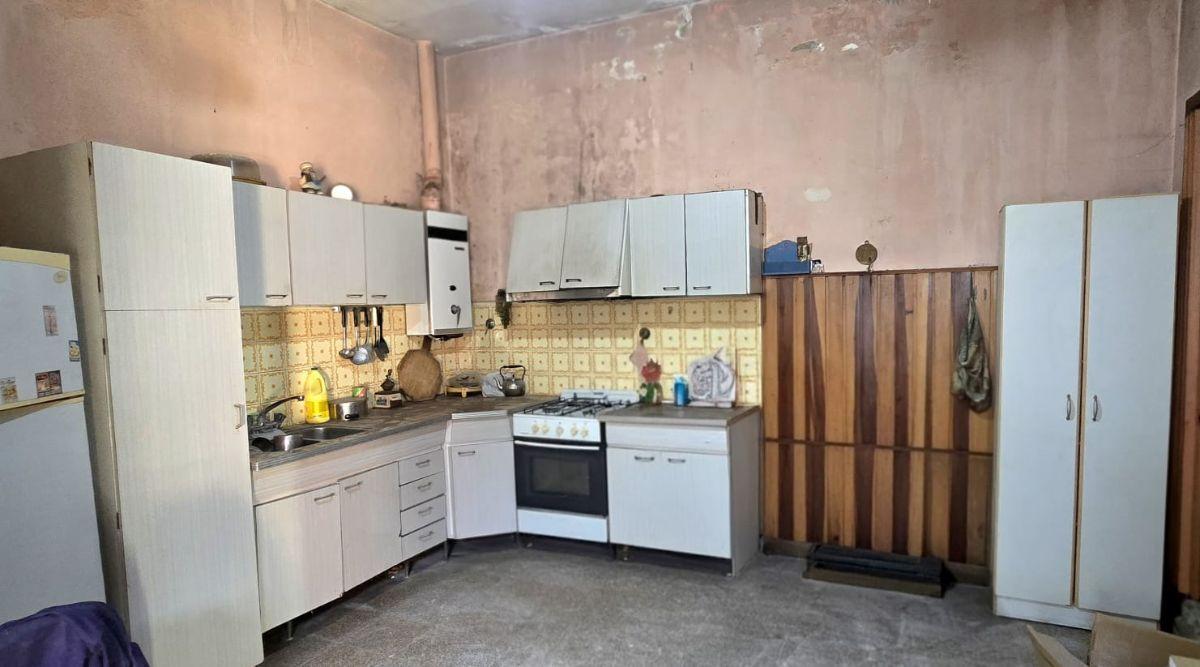 Foto de Casa de 4 Amb a Reciclar (Oportunidad) Muy Buena Ubicación, imagen 5