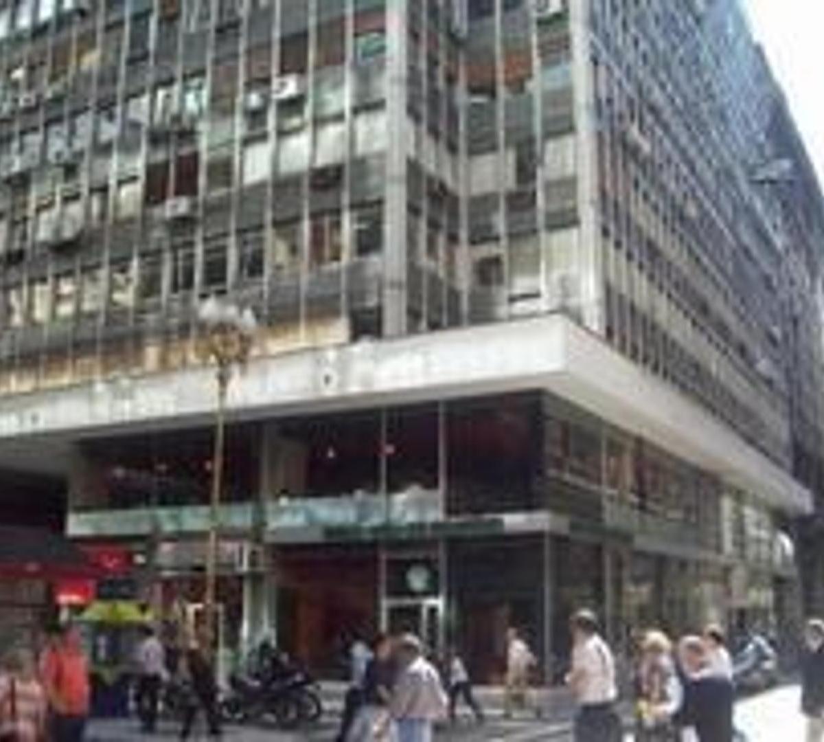 Oficina de 38 m² C/baño Propio, Piso Alto, Luz 4