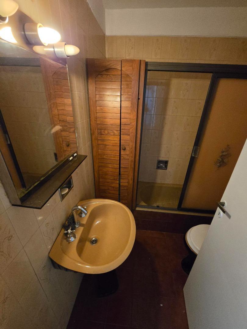 Tres Dorm. y Cochera Fija y Cubierta - Bajas Expensas 5