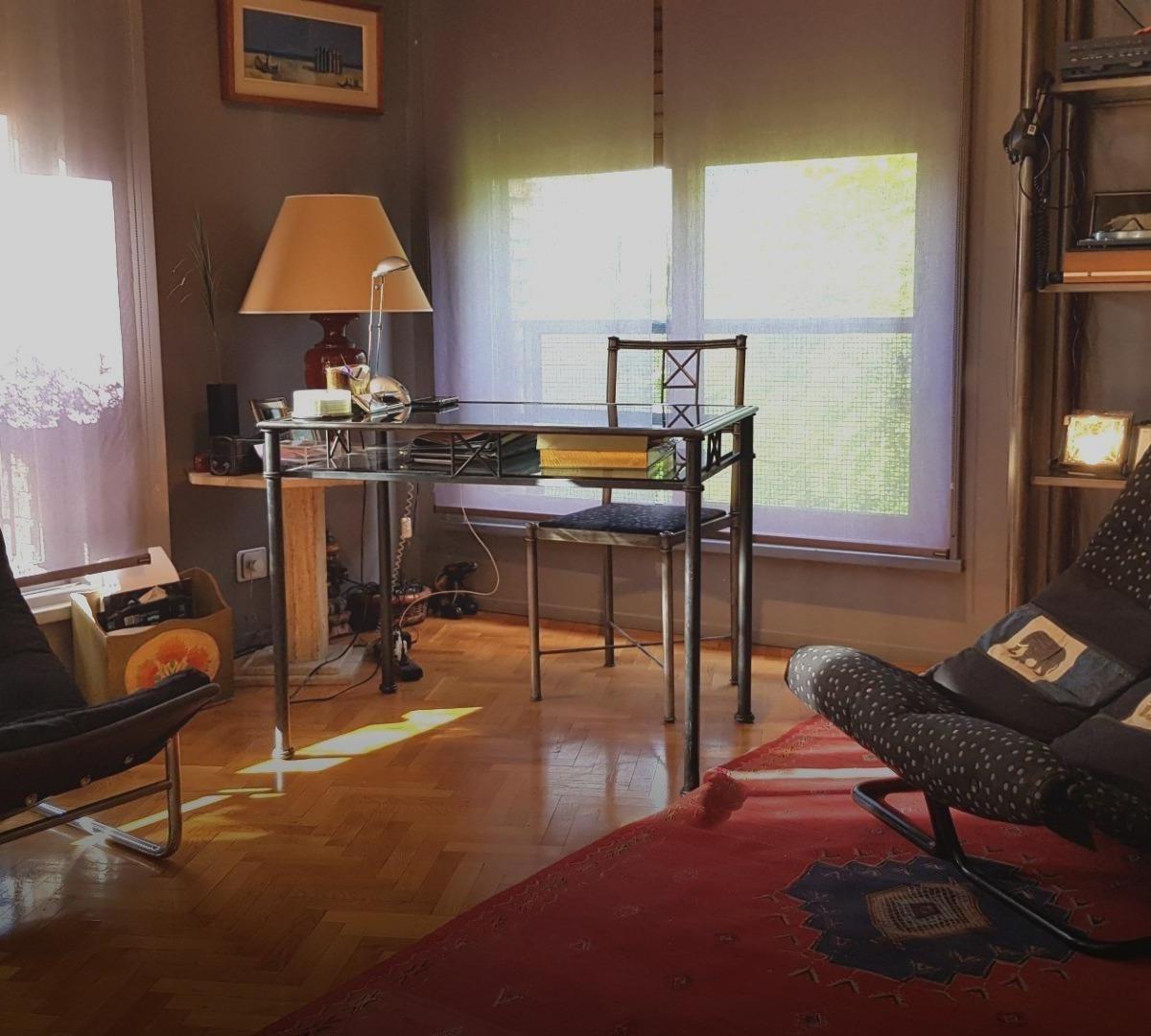 Estupendo Piso con 3 Suites, 2 Cocheras y Dependencias 4
