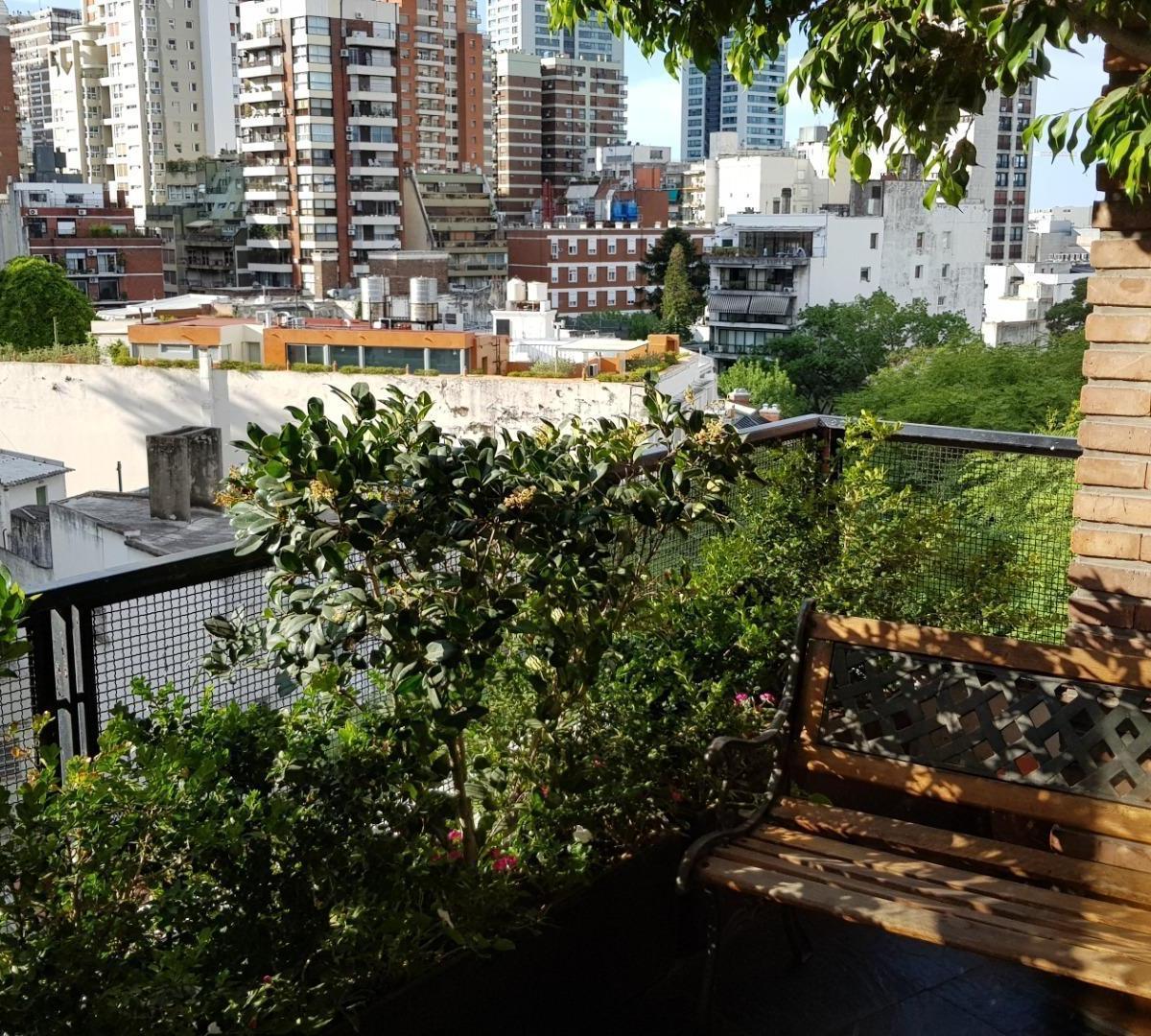 Estupendo Piso con 3 Suites, 2 Cocheras y Dependencias 2