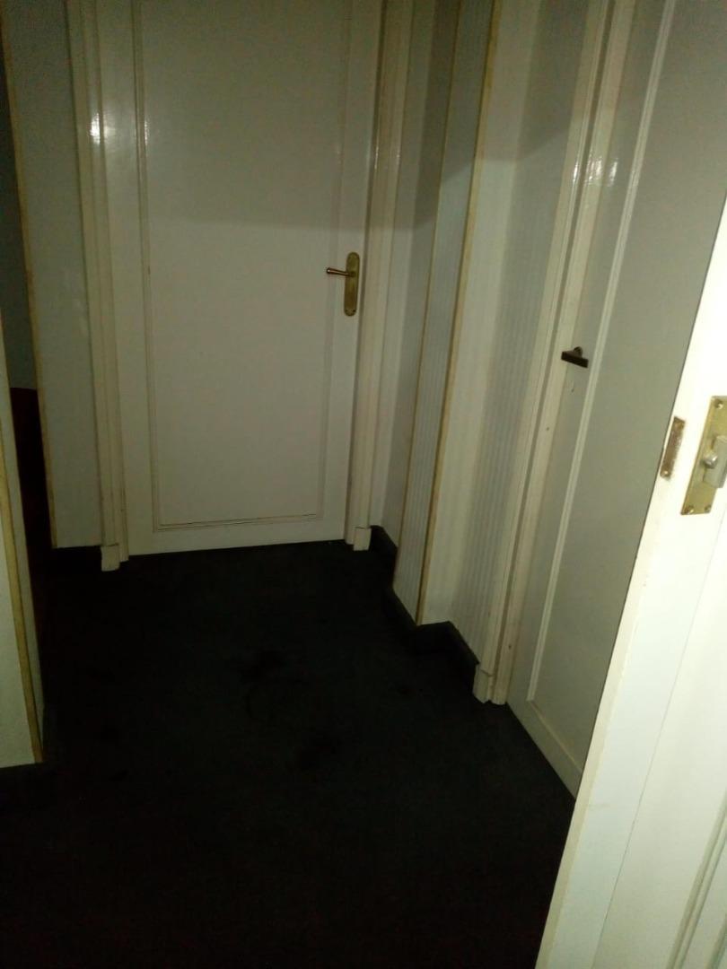 Departamento Apto Profesional C/balcón Frente a Plaza Roma 3