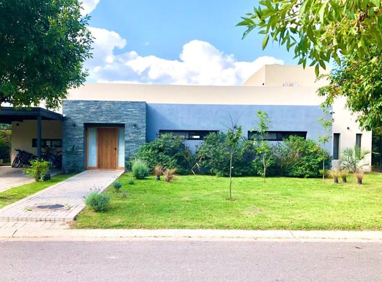 Casa alquiler temporal, con pileta, Haras Santa Maria