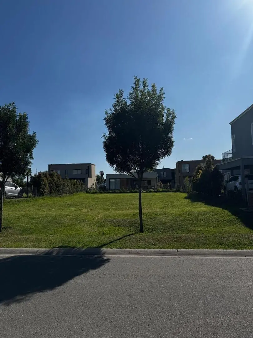 Lote interno venta financiado, B° Santo Tomas, Derqui, Pilar 2