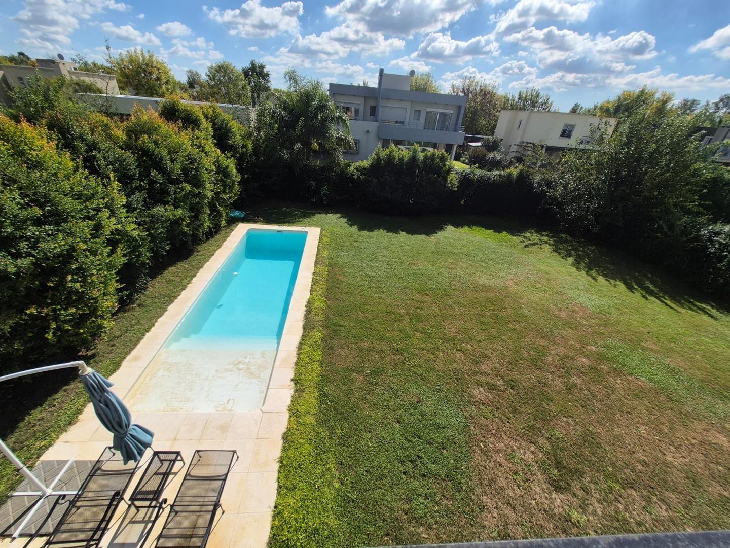 Casa en alquiler en B° Los Eucaliptus Haras de Santa Maria