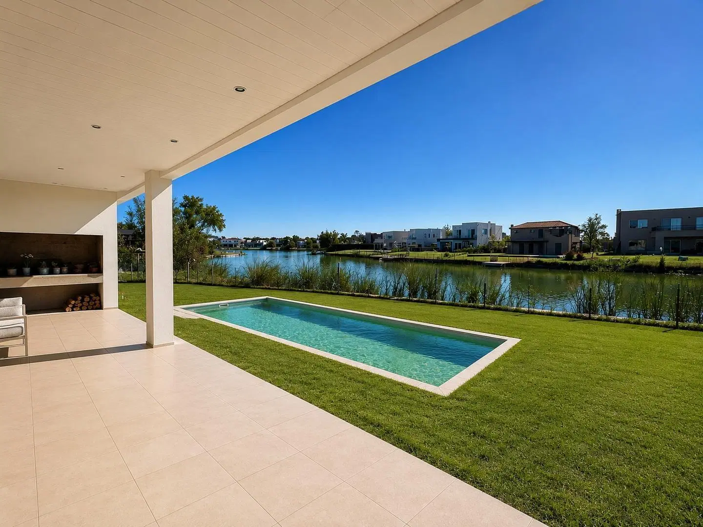 Casa en venta a la laguna El Cantón barrio Norte, Escobar 4