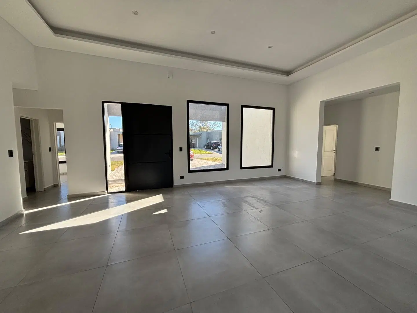Casa a la venta con pileta a estrenar, B.San Matías, Escobar 4