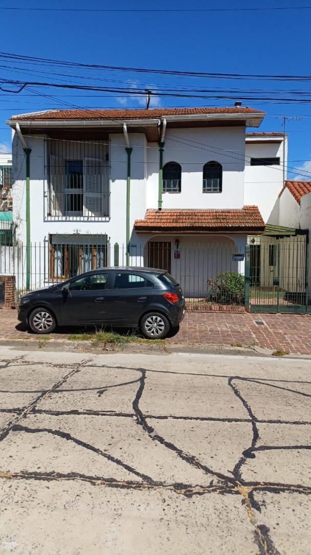 Casa venta San Isidro lote 360m2 casa 196m2