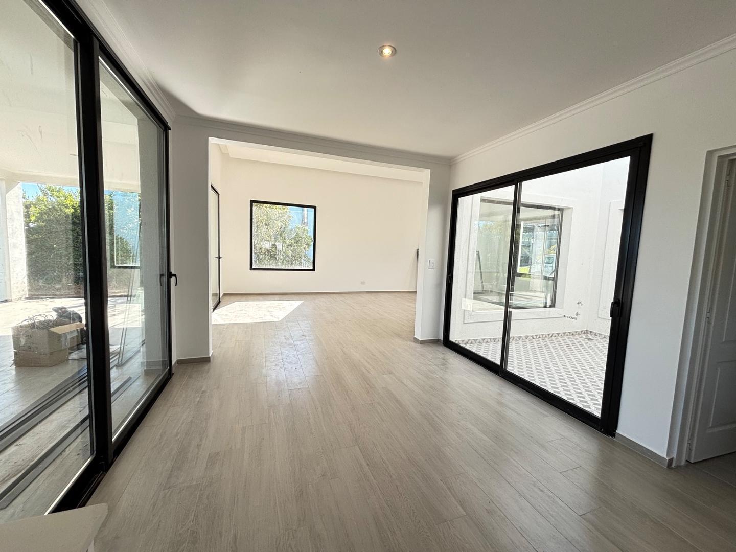 Foto de Casa en Venta a la laguna en Barrio San Matías, Escobar, imagen 2