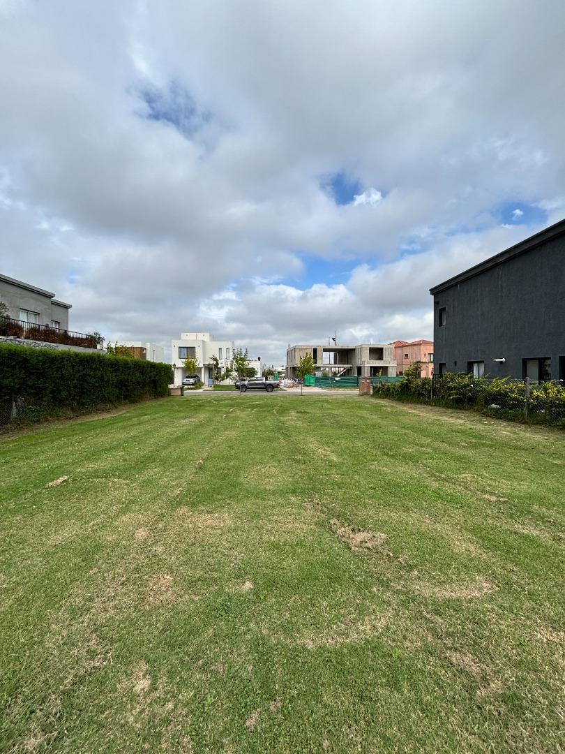 Lote venta Villanueva Barrio Santa Ana 580 m2