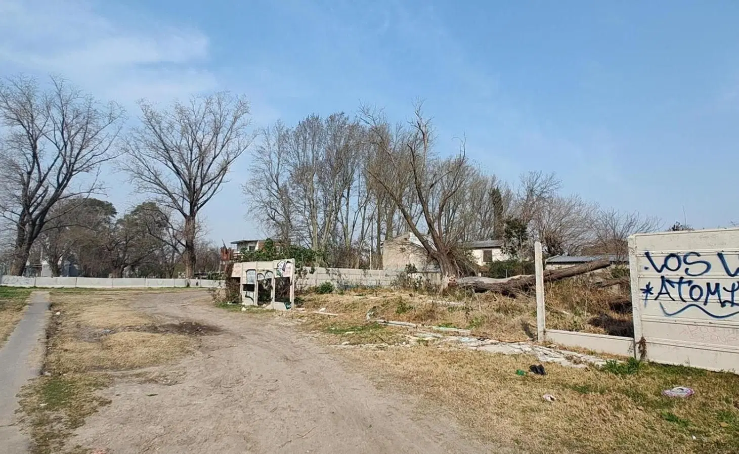 Gran lote en venta con planos aprobados Tigre de 830m2 5