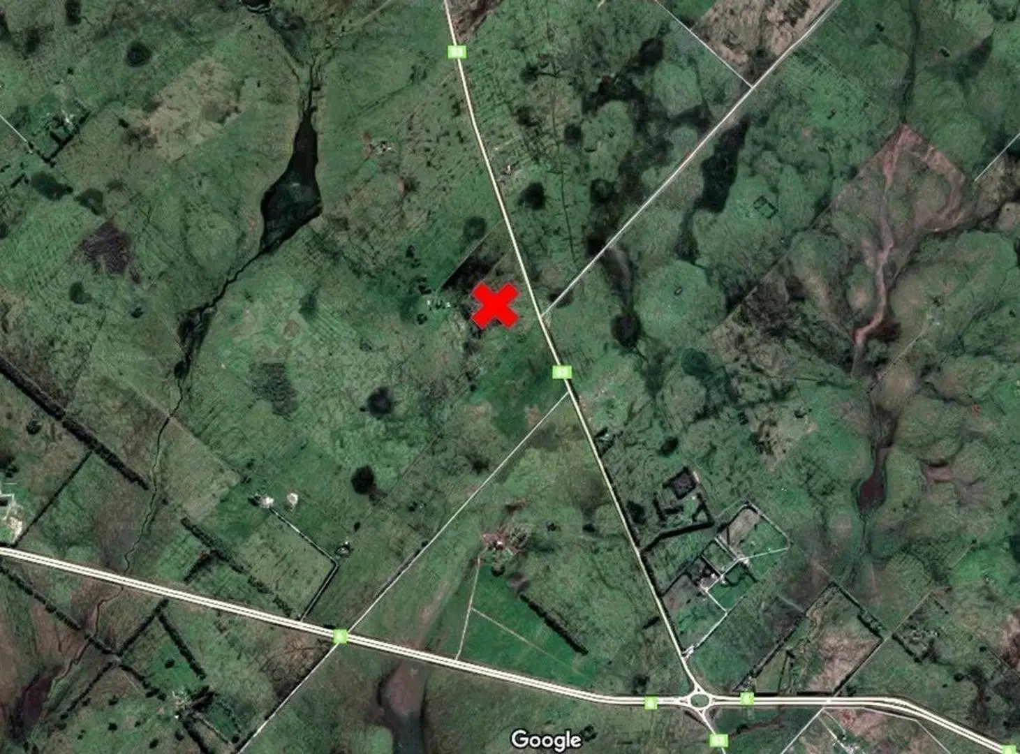 Campo en venta de 34ha en La Plata, casa 311m2 + extras 83m2 4
