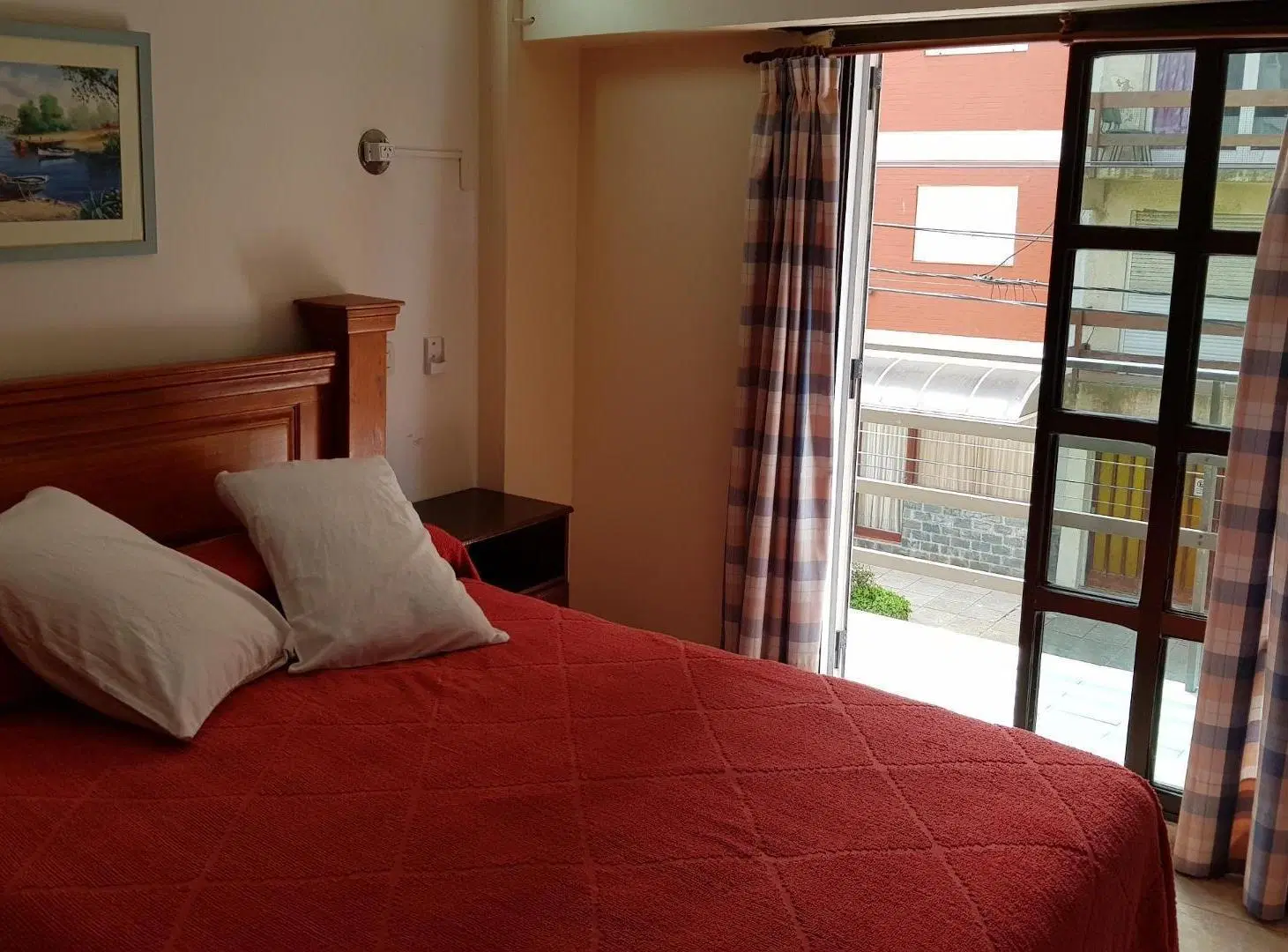 Moderno Hotel en venta a metros de la playa San Bernardo 2