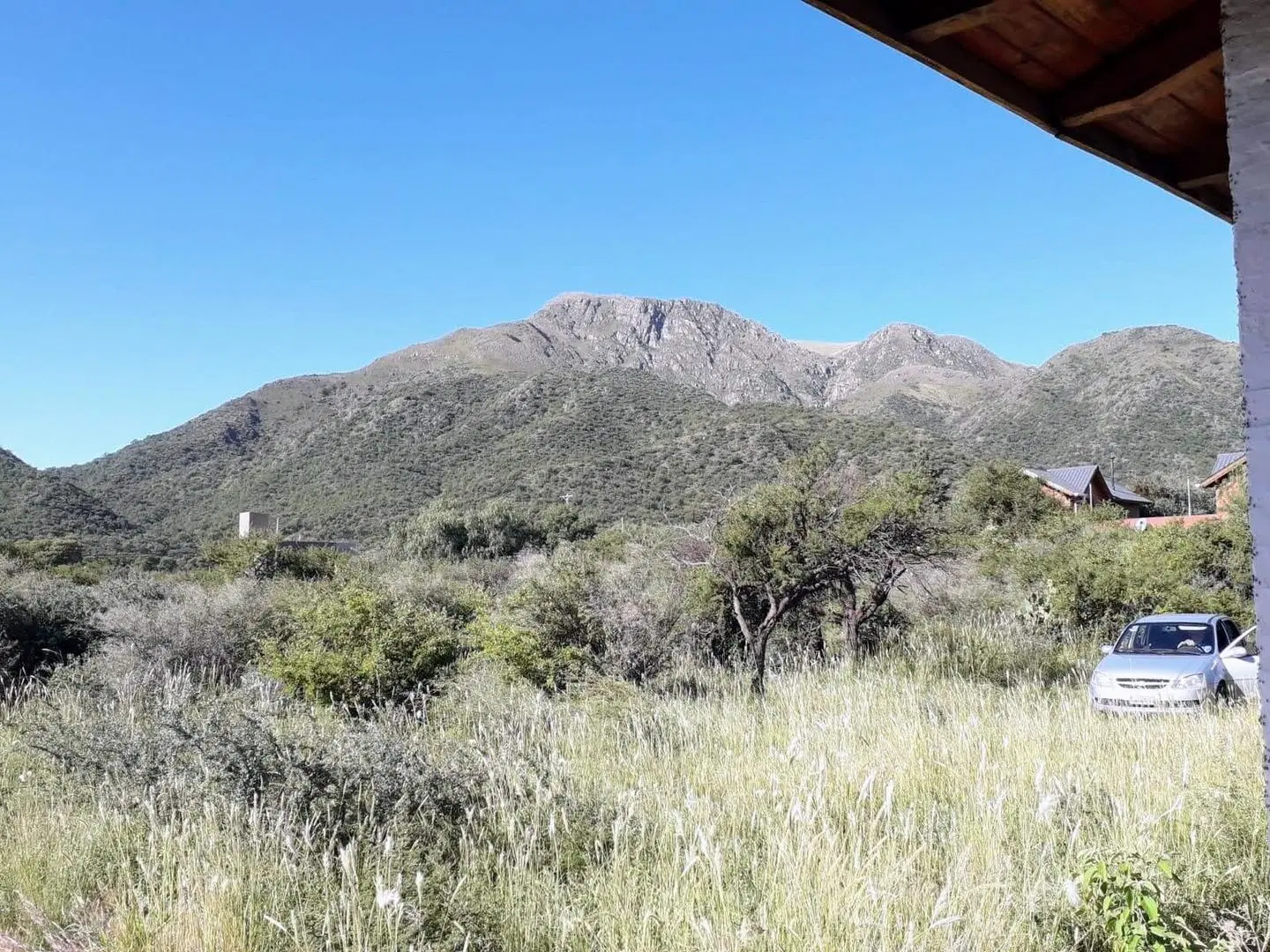 Terreno con casa en venta con vista franca al Cerro Uritorco 5