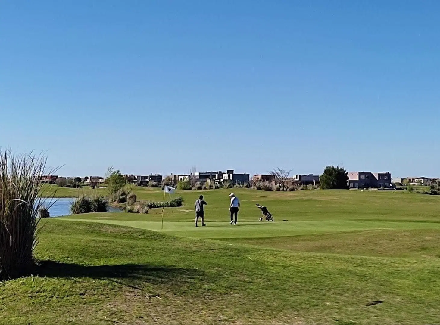 Terreno interno 785m2 venta Barrio Golf El Cantón, Escobar 1