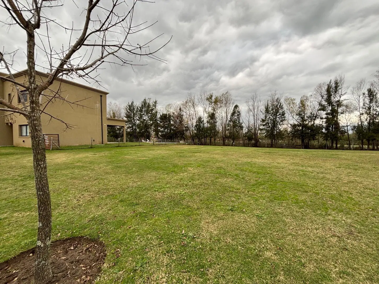 Lote en venta 781m2 perimetral en el B. El Naudir, Escobar 1