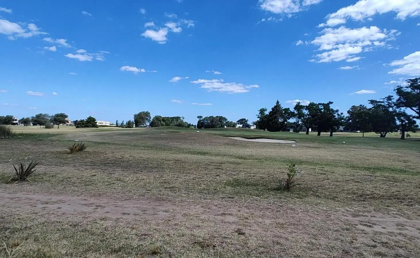 Lote en venta sobre el golf, B.Las Lomas, Haras Santa María 5