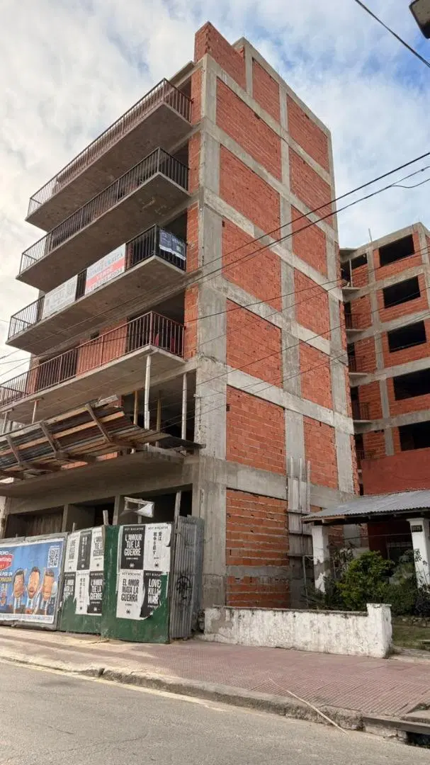 Depto venta edif. en obra c/financiacion Rincon Milberg Tigr 3