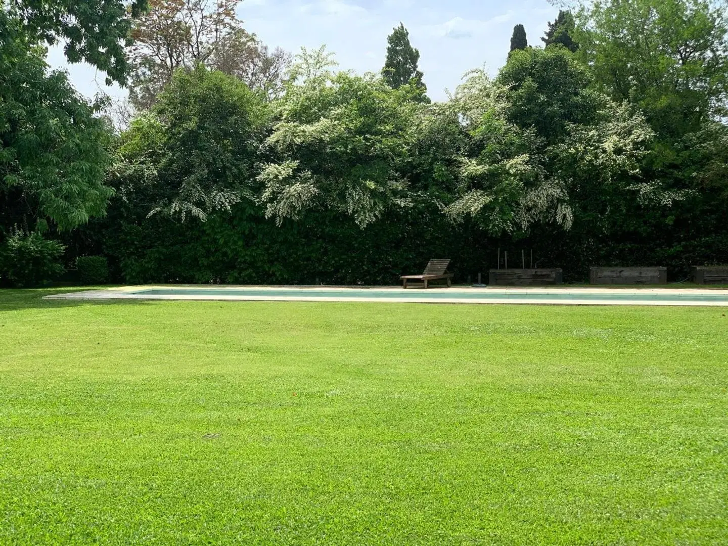 Casa premium en Tortugas CC. jardin, pileta y suite ppal. 1