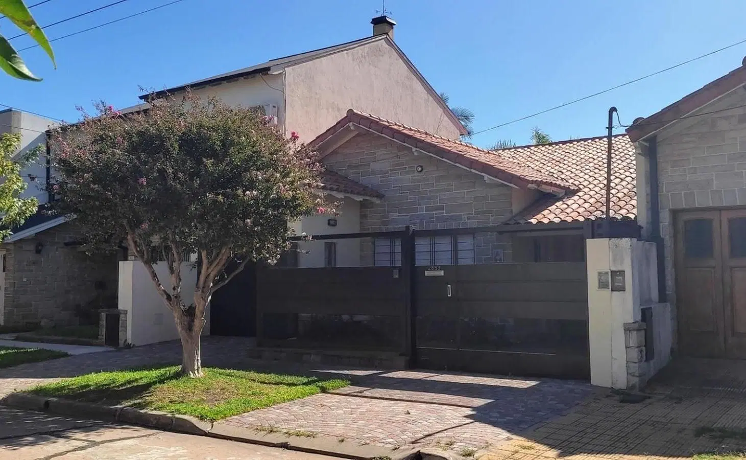 Casa alquiler 3 dorm jardín pileta garaje, Olivos 3