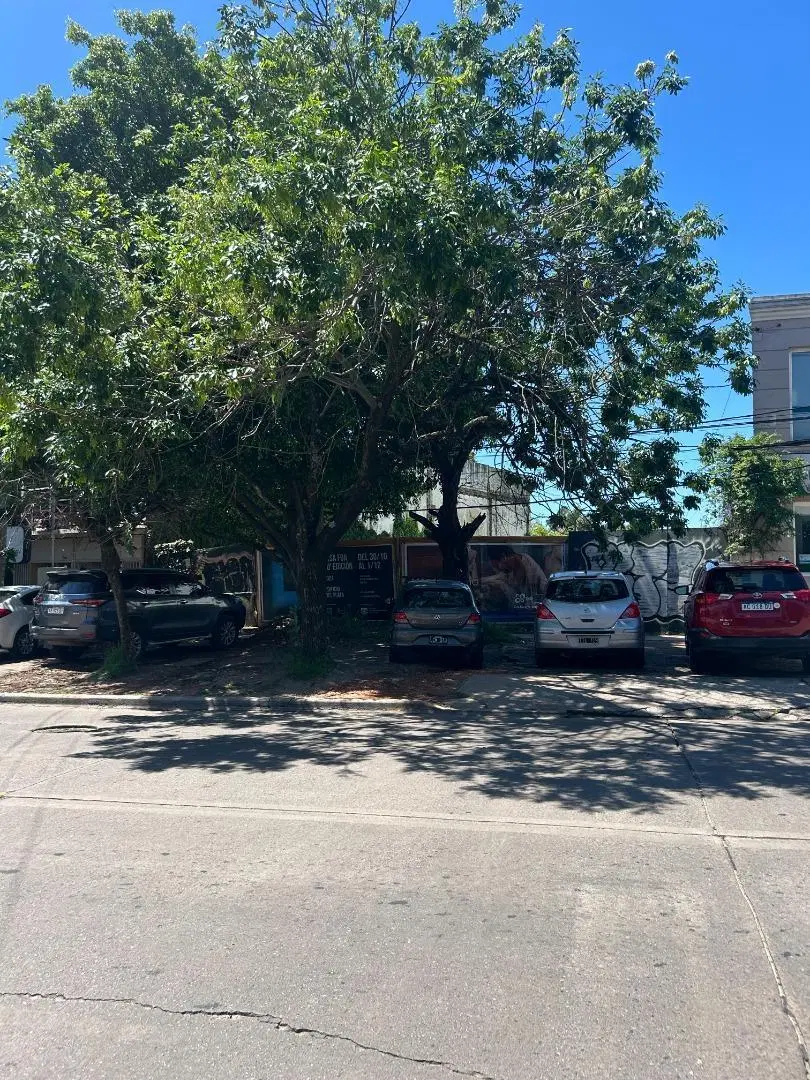 Lote comercial alquiler sobre Av Blanco Encalada San Isidro 1