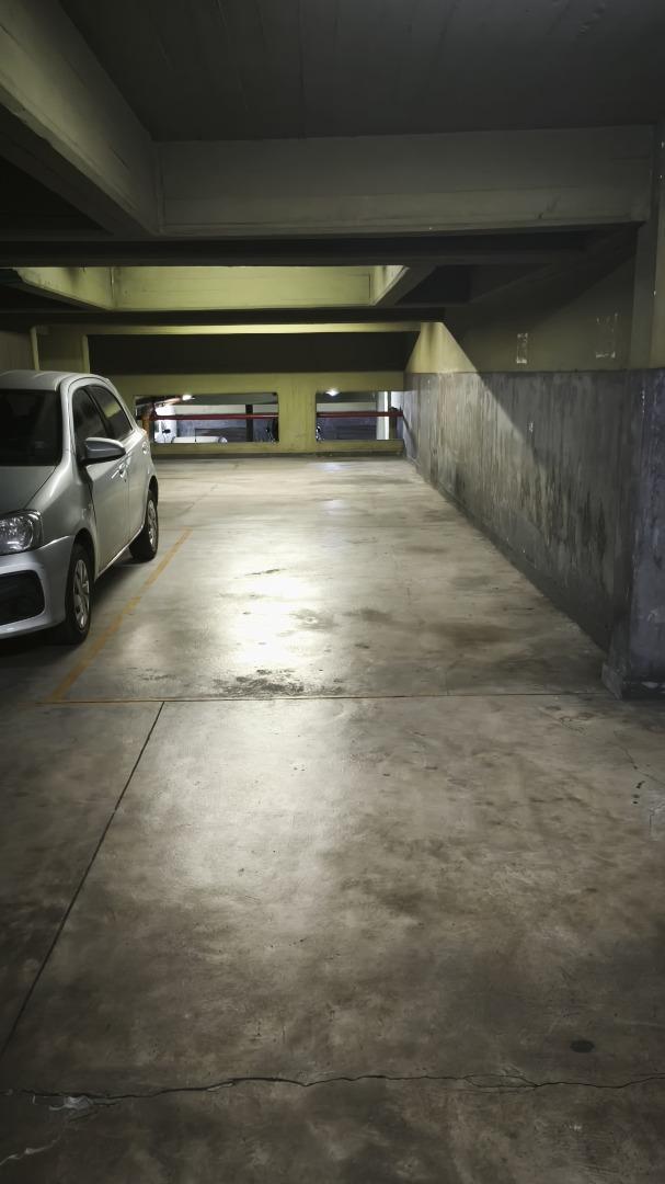 Foto de Cochera fija y cubierta en venta, fácil acceso y segura, imagen 1