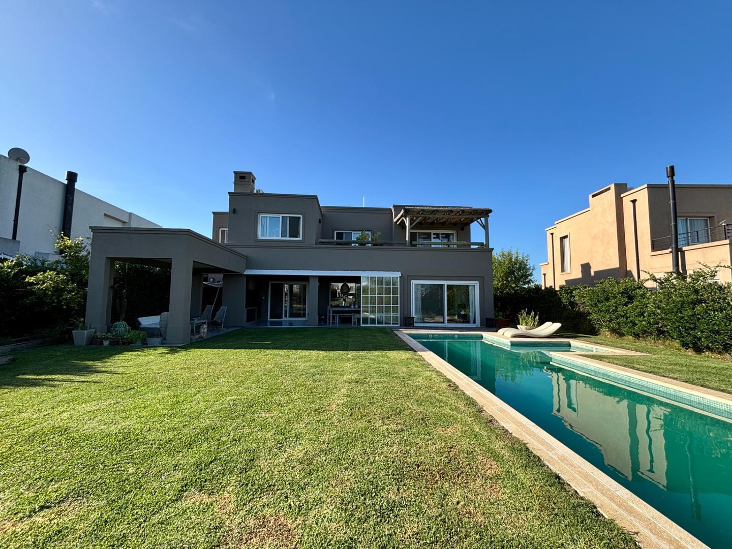 Foto de Casa venta Villanueva Barrio San Rafael a la laguna, imagen 2