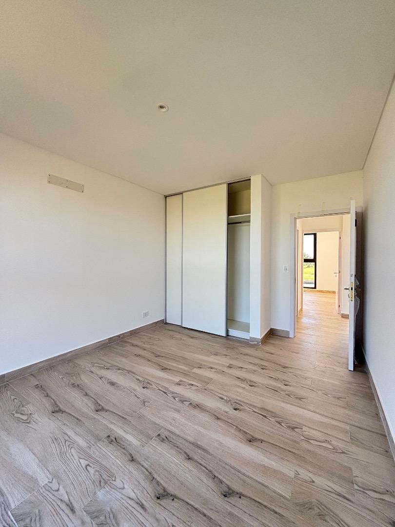 Foto de Casa en venta al golf c/ pileta en B.Golf,El Cantón. Escobar, imagen 5