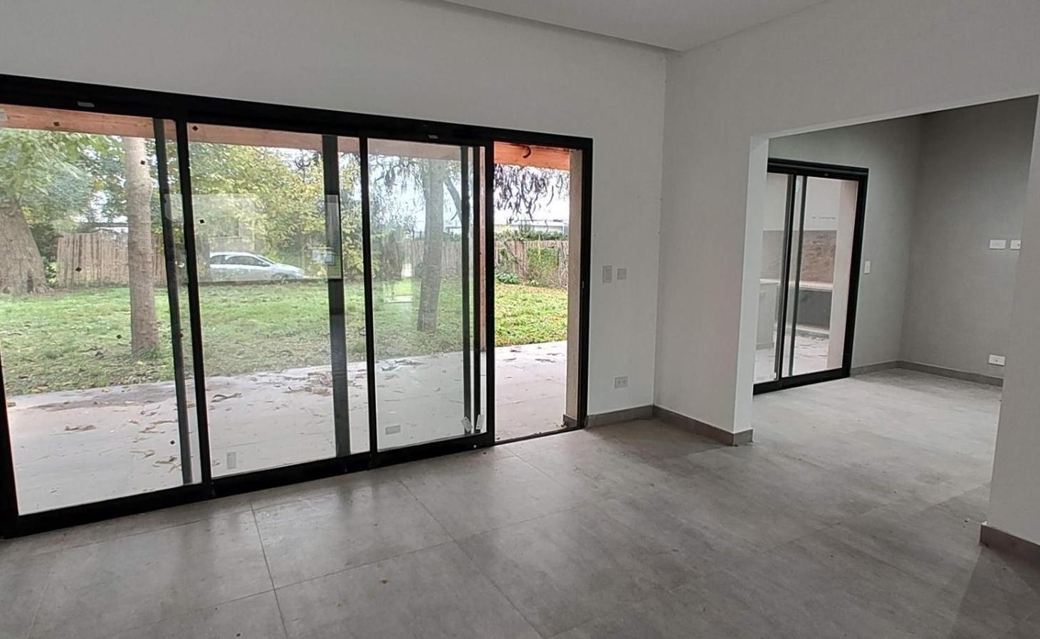 Foto de Casa en venta estrenar en lote arbolado en Bº San Matías, A4, imagen 1