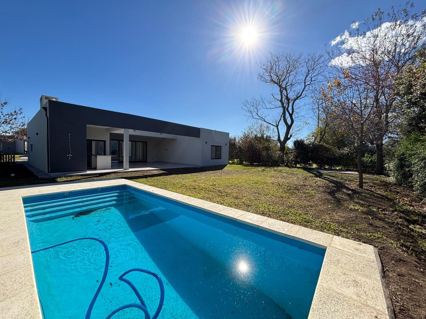 Foto de Casa venta con pileta a estrenar,B.San Matías, Area4.Escobar, imagen 4