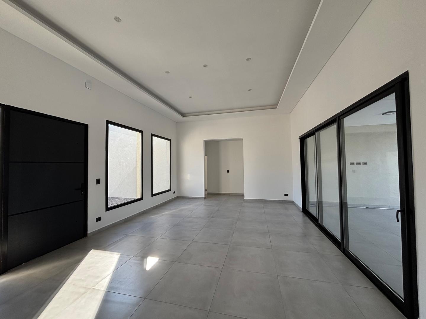 Foto de Casa venta con pileta a estrenar,B.San Matías, Area4.Escobar, imagen 2