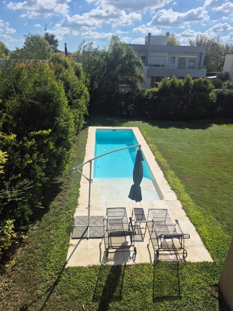 Foto de Casa en alquiler en B° Los Eucaliptus Haras de Santa Maria, imagen 3